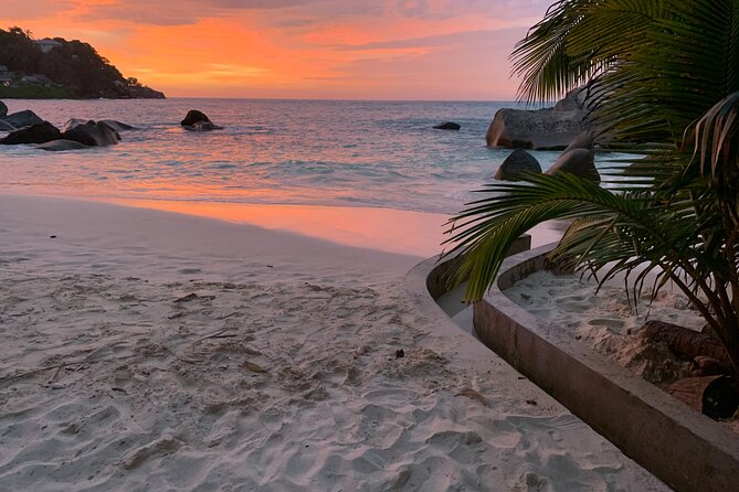 Beaches, swimming & snorkeling | Mahe, Seychelles | Private Tour - A private beach day instead of a fixed sightseeing circuit