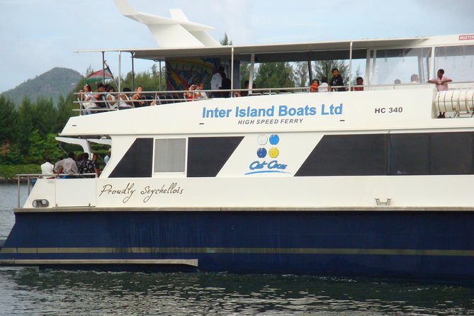 Cat Cocos: Mahe to La Digue Island Fast Ferry - Rough water and seasickness