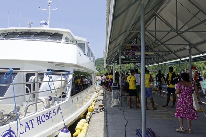Cat Rose: Praslin Island / La Digue Island Fast Ferry - Ticket collection and the main booking risk