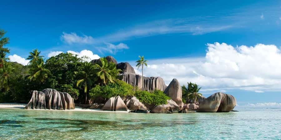From Mahe eden island to Praslin & Ladigue Daytrip - Glacis Noir and the Coco de Mer stop