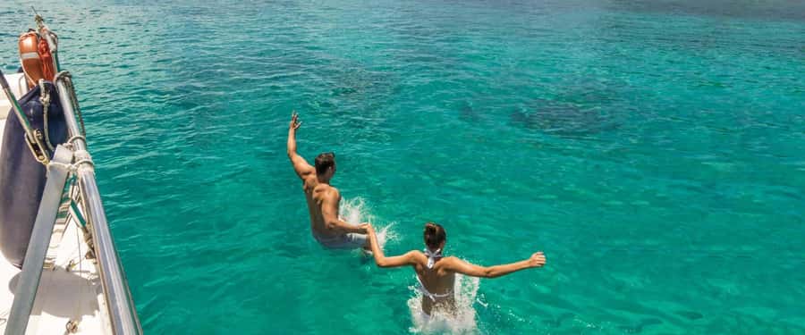 Glassbottom boat & Crystalkayak SteAnneMarinePark Snorkeling - The first snorkeling stop in Sainte Anne Marine Park
