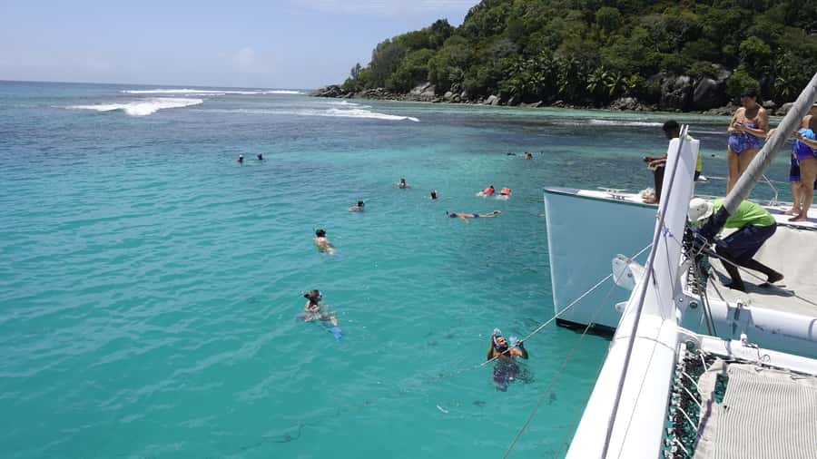 Mahe: St.Anne Marine National Park Reef Safari with Lunch - How the $148 price measures up