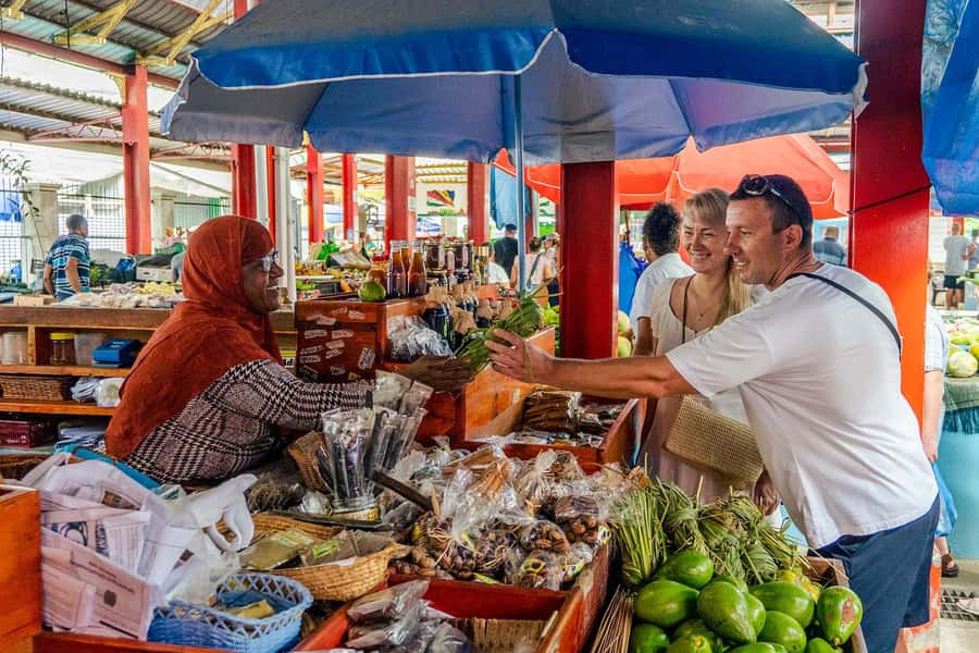 Mahé: Wild South Discovery Trip with Local Lunch - Victoria in one useful hour
