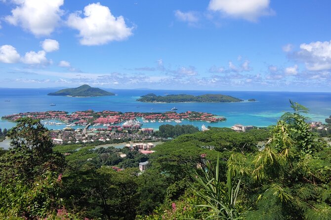 Private Airport Transfers To Somes Hotels ,Ferry,Port - Hotel drop-offs and pickups around Seychelles City