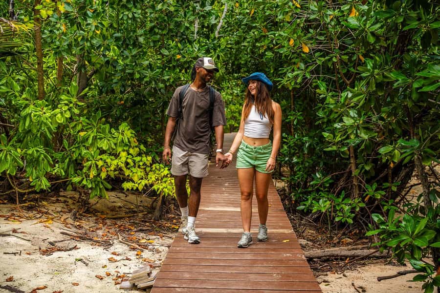 Seychelles: St Pierre and Curieuse Catamaran Tour with Lunch - Why this island combination works so well