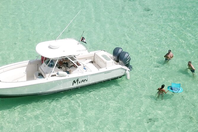 St Anne Marine Park & Moyenne Island, Creole Lunch (Private Boat) - How the private format affects the day