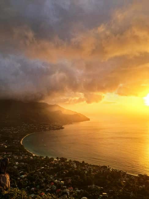 Sunset Explorer! Scenic Mountain Hike in Seychelles - Key details before you book