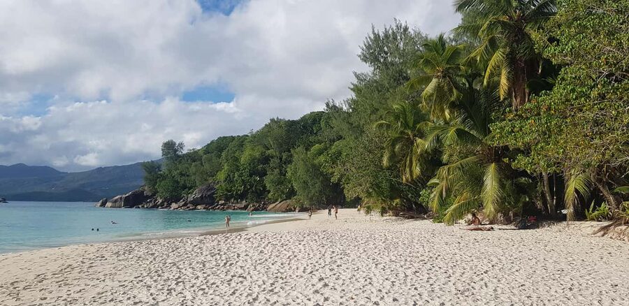 Tours and Hikes for Couples, Solo Travelers or Families - Key points to know before booking