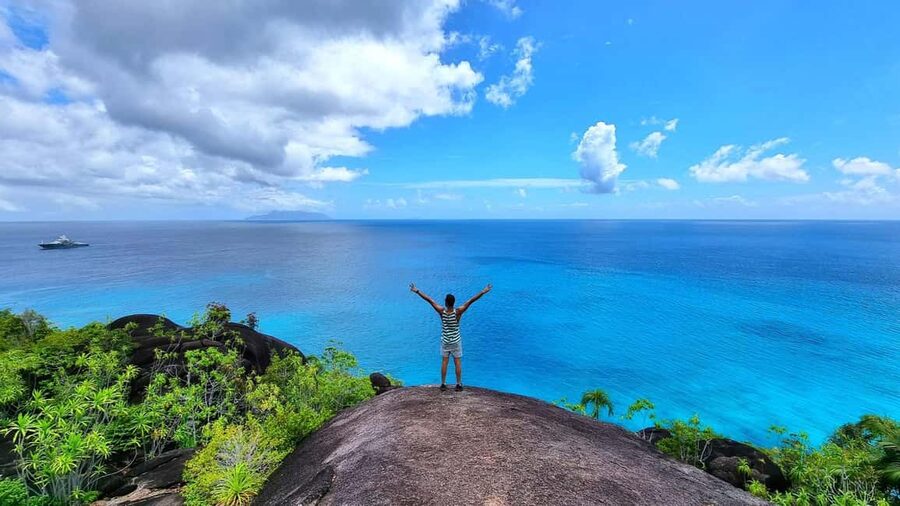 Tours and Hikes for Couples, Solo Travelers or Families - Is $223 per person good value?