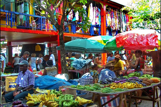 Victoria City Tour | Mahé, Seychelles | Private walking tour | - Adding the Botanical Garden, giant tortoises, and Coco de Mer